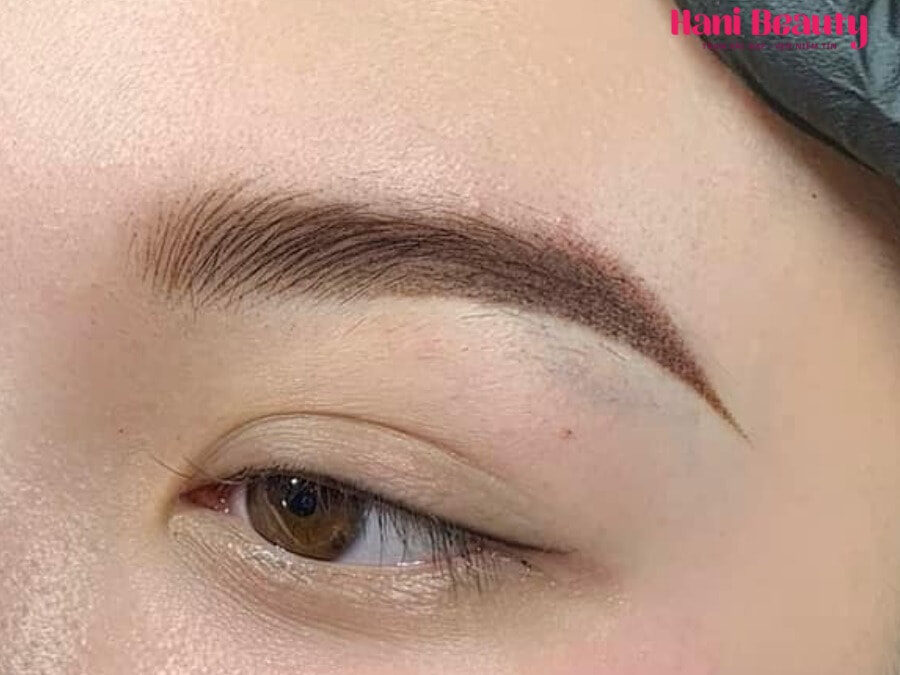 Phun Xăm Thẩm Mỹ Là Gì? 6 Loại Phun Xăm Hiện Nay 17 phun xam tham my Ms Hani 4 1