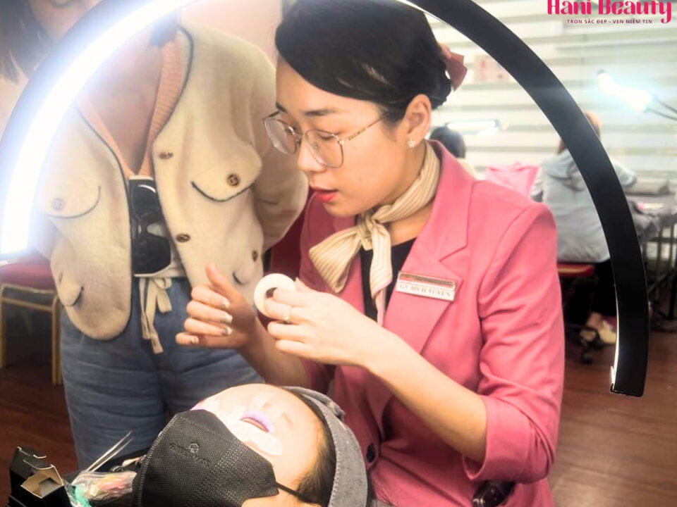 Tự học nối mi được không