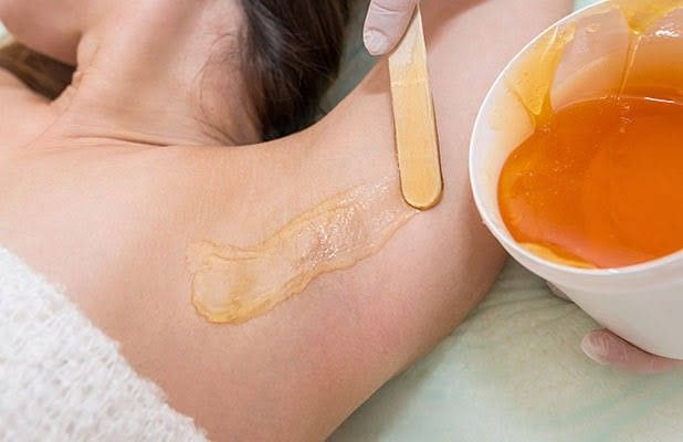 5 Cách Waxing Nhẹ Nhàng Không Đau, Giảm Rát Ngay Lần Đầu 16 waxing nhe nhang khong dau Ms Hani