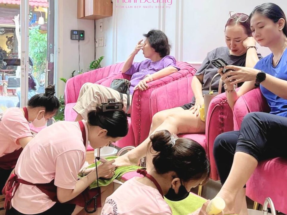 Top 7 Dịch Vụ Nail Hot Trend Được Giới Trẻ Ưa Chuộng Ở TP.HCM